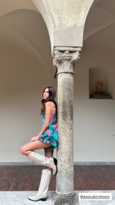 F3DAF188-D40D-4090-AD56-6DA8A0D63D22